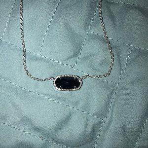 Black Kendra Scott necklace